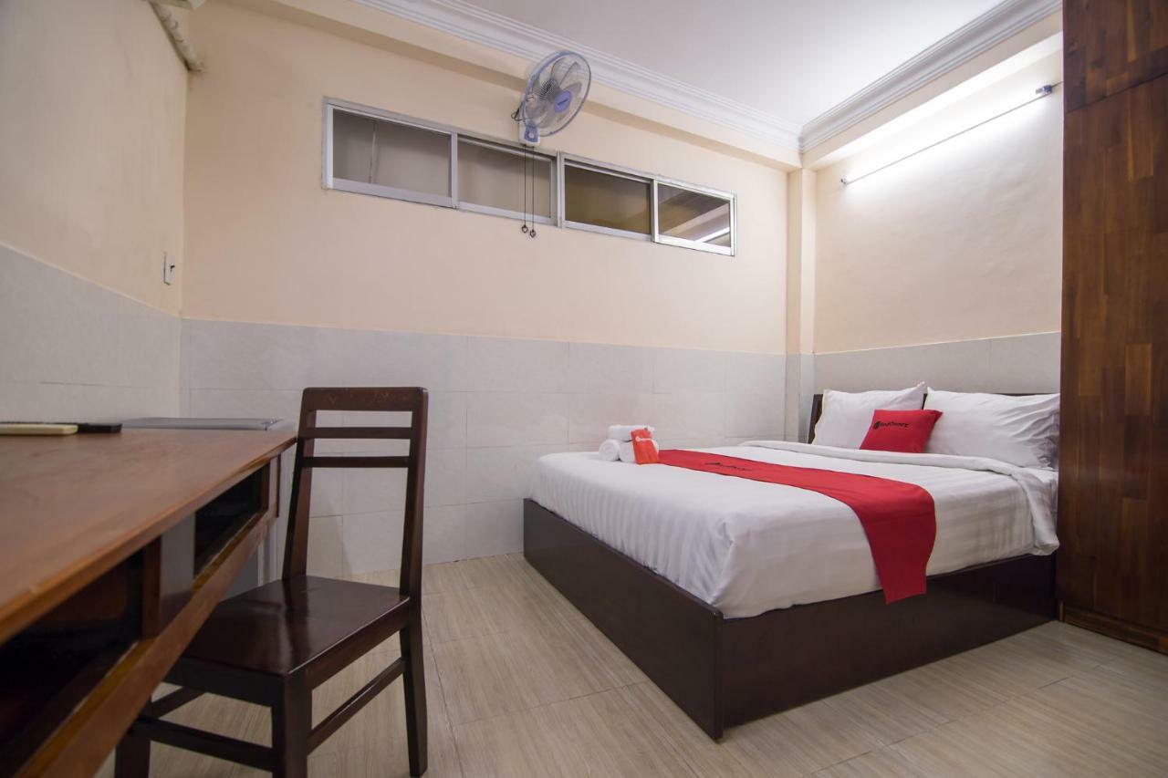 Hotel Reddoorz Near Khu Che Xuat Tan Thuan 2 Ho-Chi-Minh-Stadt Exterior foto