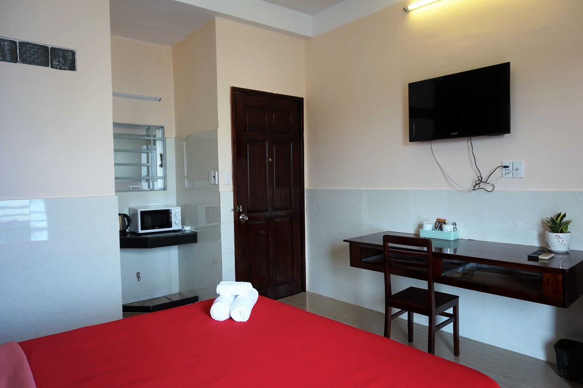 Hotel Reddoorz Near Khu Che Xuat Tan Thuan 2 Ho-Chi-Minh-Stadt Exterior foto