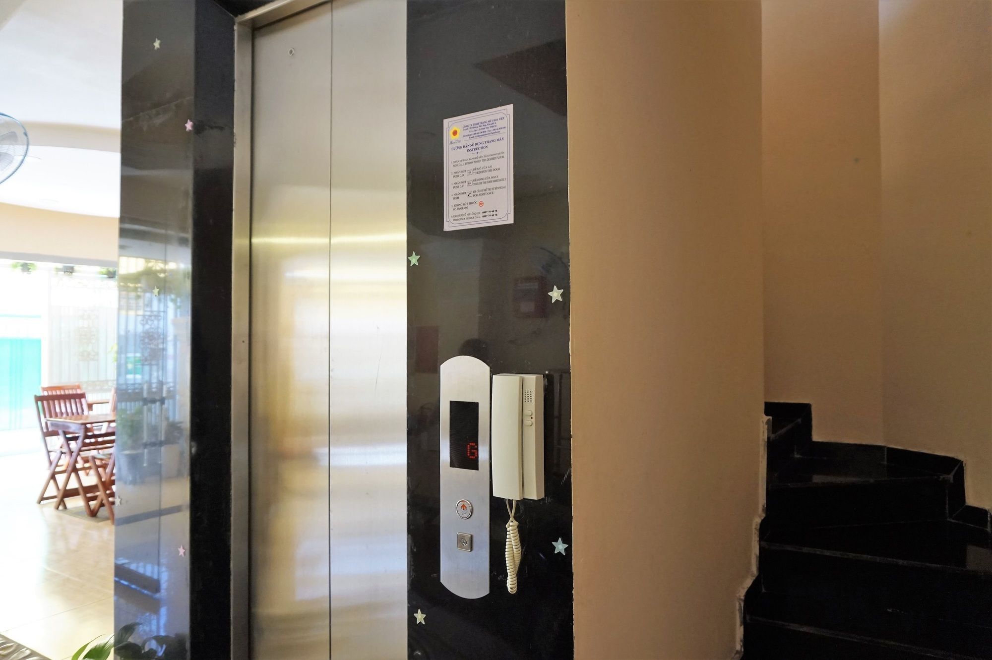 Hotel Reddoorz Near Khu Che Xuat Tan Thuan 2 Ho-Chi-Minh-Stadt Exterior foto