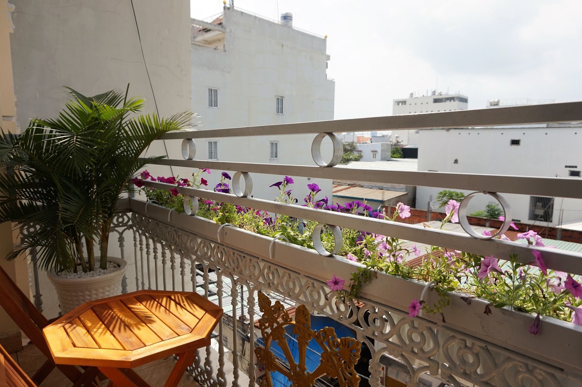 Hotel Reddoorz Near Khu Che Xuat Tan Thuan 2 Ho-Chi-Minh-Stadt Exterior foto