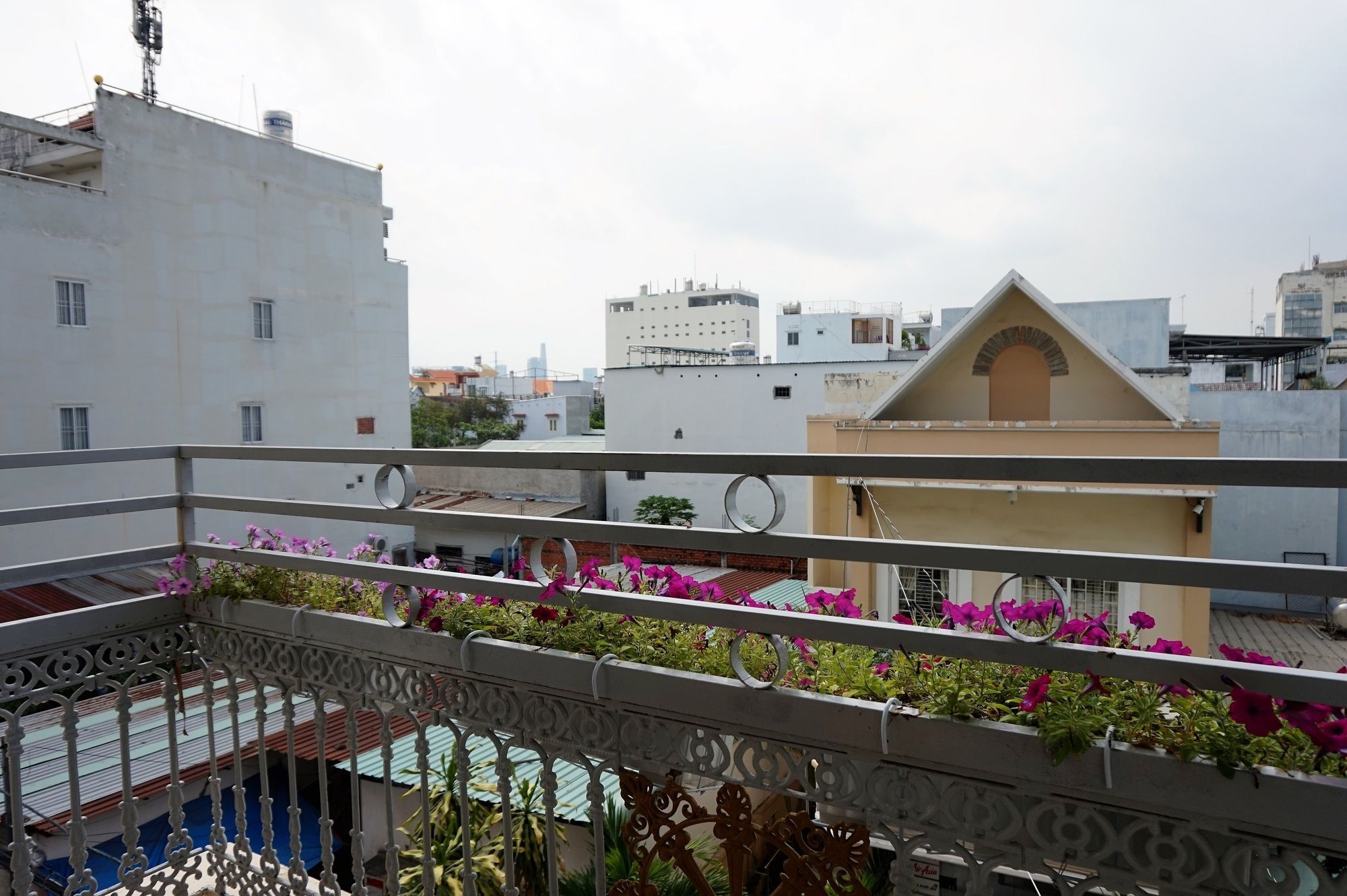 Hotel Reddoorz Near Khu Che Xuat Tan Thuan 2 Ho-Chi-Minh-Stadt Exterior foto
