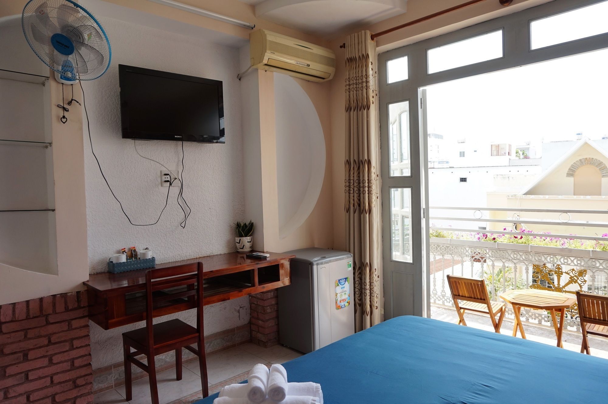 Hotel Reddoorz Near Khu Che Xuat Tan Thuan 2 Ho-Chi-Minh-Stadt Exterior foto